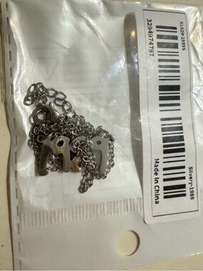 Taylor Swift 1989 Necklace New In Package Silver Color